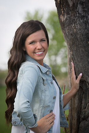 Alyssa Evett Senior Images 5-18-2014-3926