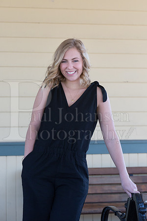 Annie Cyrs Senior Images 4-24-2018-0005