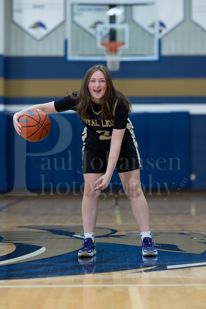 RC Basketball Seniors Banner Shoot 12-2-2021-0026