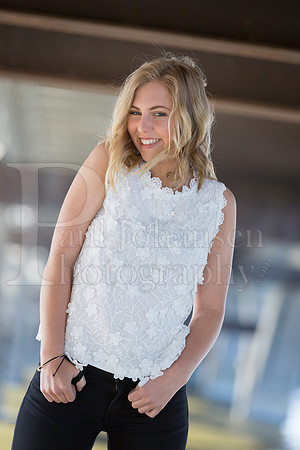 Annie Cyrs Senior Images 4-24-2018-0214