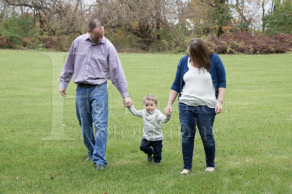 Troyer Family Portraits 11-3-2018-0123