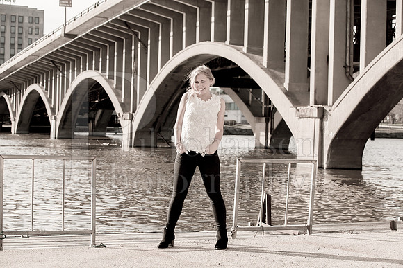 Annie Cyrs Senior Images 4-24-2018-0249