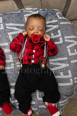 Foreman Family Portraits 12-12-2024-0011