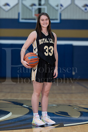RC Basketball Seniors Banner Shoot 12-2-2021-0060