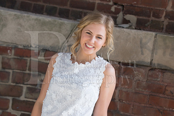 Annie Cyrs Senior Images 4-24-2018-0234