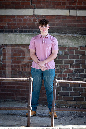 Jayden Vecchione Senior Images 5-3-2024-0008