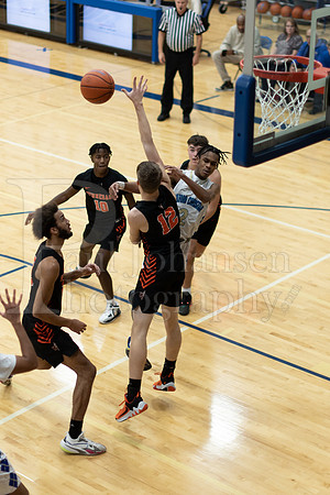 Rockford Christian Boys Varsity Basketball vs Winnebago 12-3-2022-0705