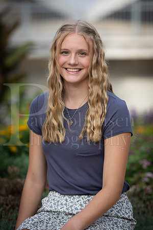 Emma Joiner Senior Images 7-25-2022-0310