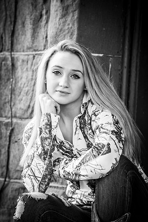 Shannon Garthwaite Senior Images 3-16-2015-0415