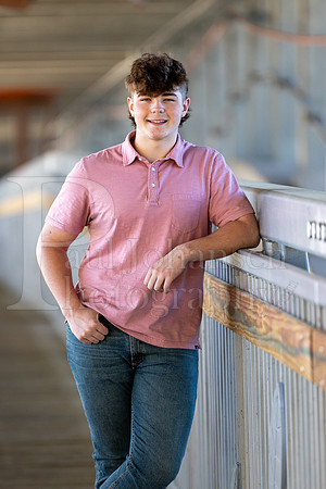 Jayden Vecchione Senior Images 5-3-2024-0088