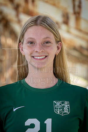 Boylan Varsity Girls Soccer Team and Senior Shoot 4-25-2024-0343
