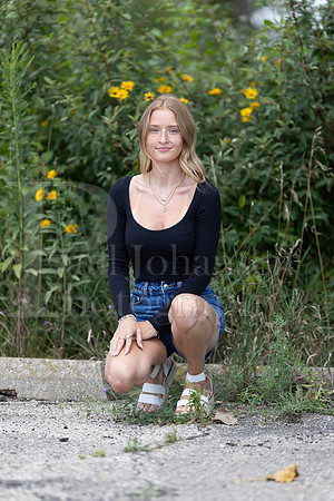 Marley Flynn Senior Images 8-11-2024-0132