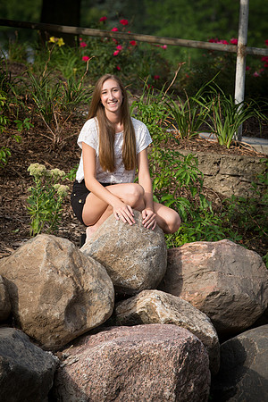 Margaret Horihan Senior Images 8-31-2013-0760