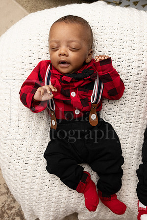 Foreman Family Portraits 12-12-2024-0095