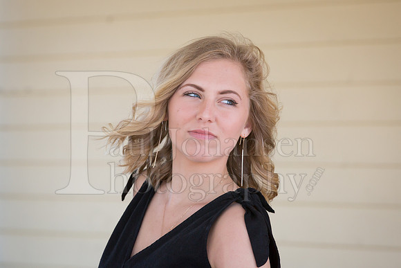 Annie Cyrs Senior Images 4-24-2018-0016