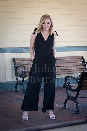 Annie Cyrs Senior Images 4-24-2018-0020