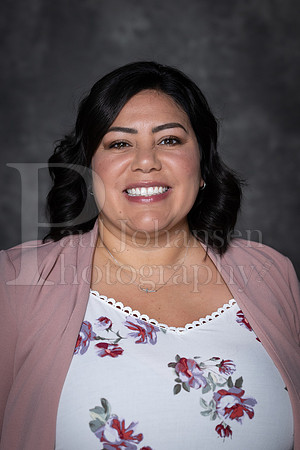 Alma Zamora Portraits 9-20-2024-0017
