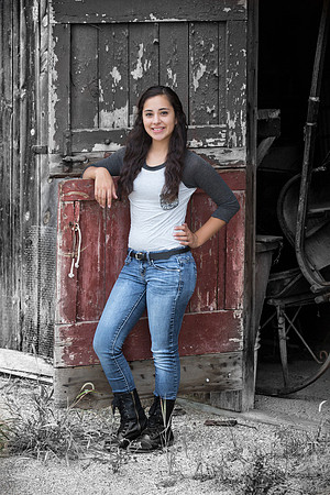 Emily Bergez Senior Images 8-10-2014-0650