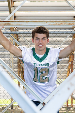 Nick Davenport Senior Images 8-4-2022-0094