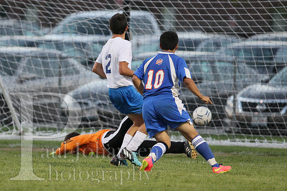 RC Boys Varsity Soccer vs Genoa 9-17-2014-0451