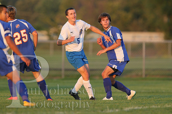 RC Boys Varsity Soccer vs Genoa 9-17-2014-0232