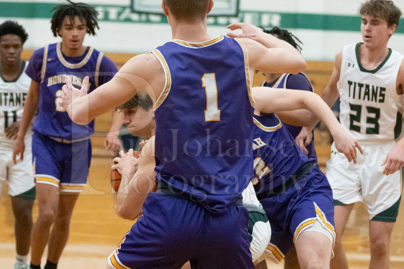 Boylan Boys Varsity Basketball vs Hononegah 2-3-2023-0468