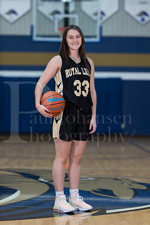 RC Basketball Seniors Banner Shoot 12-2-2021-0061