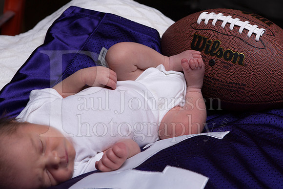 Luke Troyer Baby Pics 3-26-2017-0031