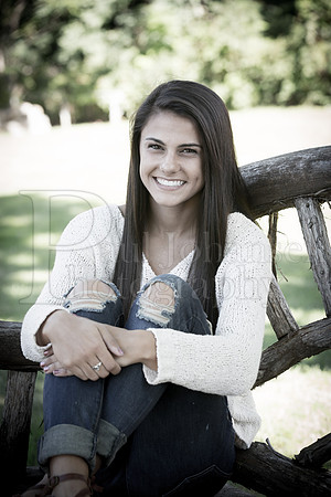 Kelly Custer Senior Images 9-20-2015-0152