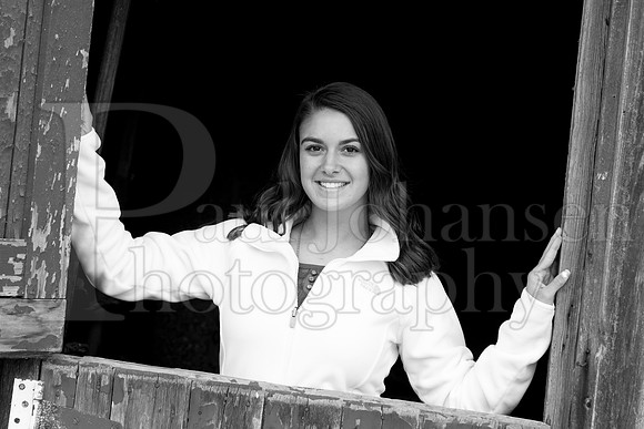 Brianna Ciaccio Senior Images 10-23-2015-0372