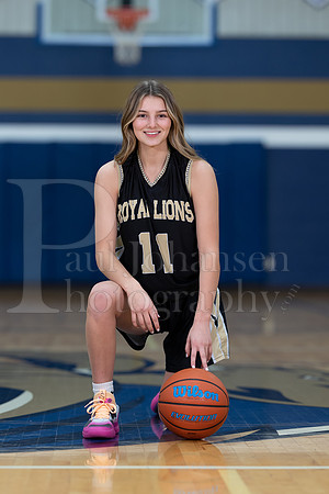 RC Basketball Seniors Banner Shoot 12-2-2021-0196