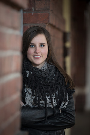 Hannah Klint Senior Images 3-21-2014-4773