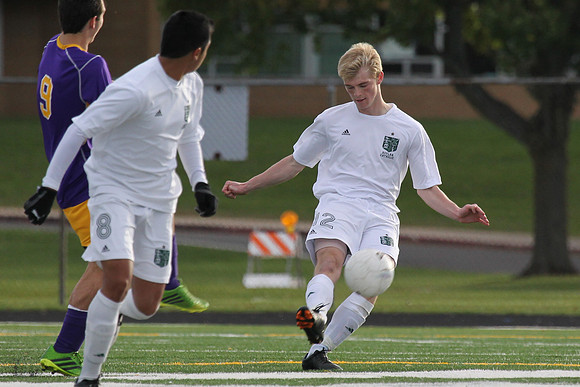 Boylan Varsity Boys Soccer vs Hononegah Regional Final 10-26-2013-4736