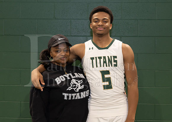 Boylan Boys Varsity Basketball vs Harlem 2-15-2023-0020
