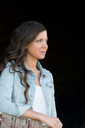 Alyssa Evett Senior Images 5-18-2014-3949