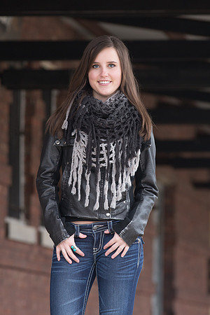 Hannah Klint Senior Images 3-21-2014-4761
