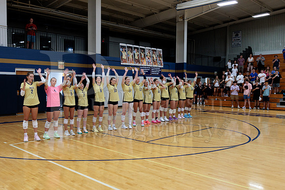 Rockford Christian Girls Varsity Volleyball vs St Edwards 8-27-2025-0011