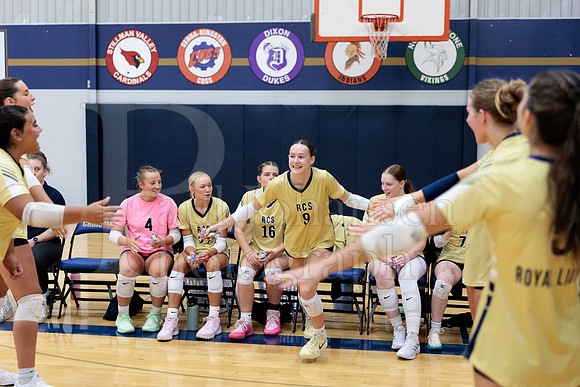 Rockford Christian Girls Varsity Volleyball vs St Edwards 8-27-2025-0056