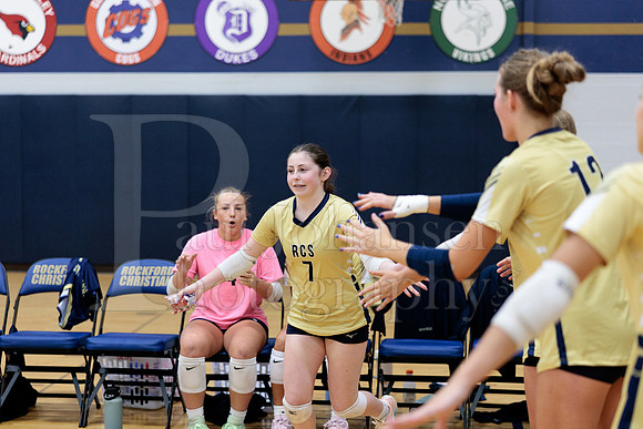 Rockford Christian Girls Varsity Volleyball vs St Edwards 8-27-2025-0115