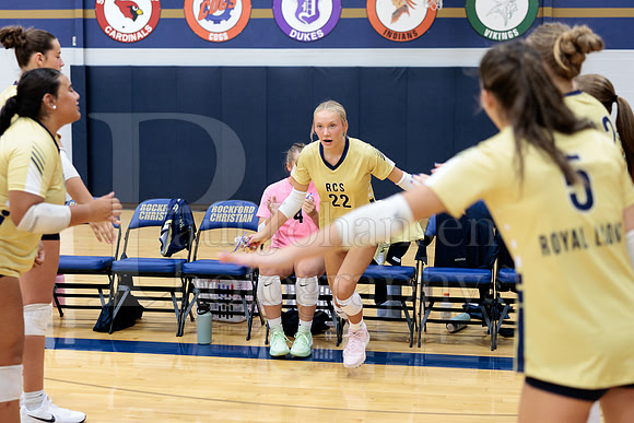 Rockford Christian Girls Varsity Volleyball vs St Edwards 8-27-2025-0133
