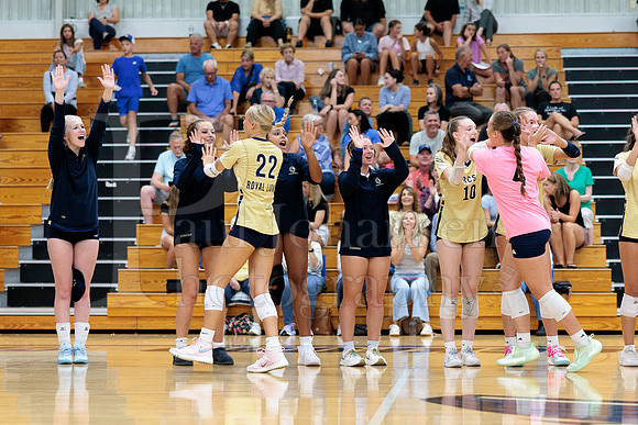 Rockford Christian Girls Varsity Volleyball vs St Edwards 8-27-2025-0185