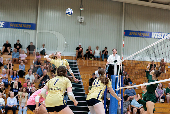Rockford Christian Girls Varsity Volleyball vs St Edwards 8-27-2025-0279