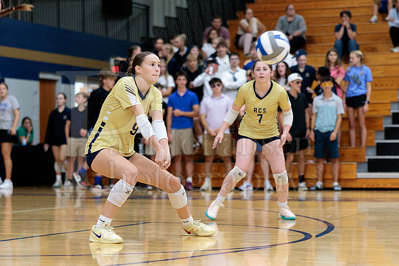 Rockford Christian Girls Varsity Volleyball vs St Edwards 8-27-2025-0301