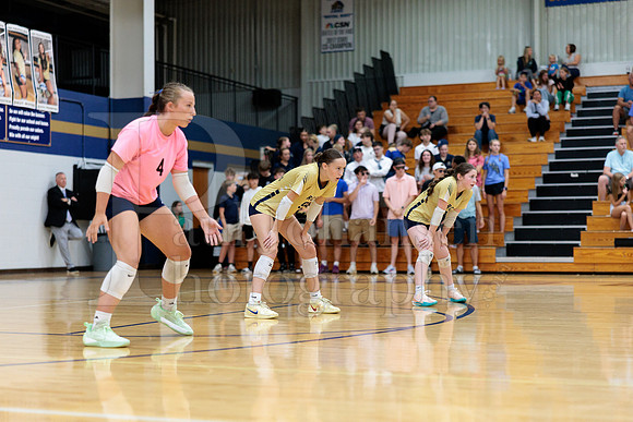 Rockford Christian Girls Varsity Volleyball vs St Edwards 8-27-2025-0299