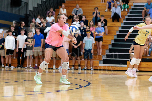 Rockford Christian Girls Varsity Volleyball vs St Edwards 8-27-2025-0334