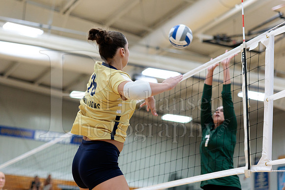 Rockford Christian Girls Varsity Volleyball vs St Edwards 8-27-2025-0370