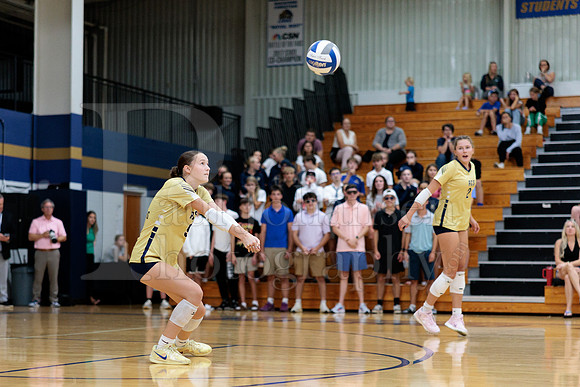 Rockford Christian Girls Varsity Volleyball vs St Edwards 8-27-2025-0404