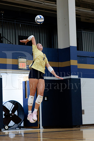 Rockford Christian Girls Varsity Volleyball vs St Edwards 8-27-2025-0416