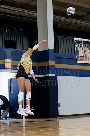 Rockford Christian Girls Varsity Volleyball vs St Edwards 8-27-2025-0418