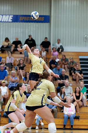 Rockford Christian Girls Varsity Volleyball vs St Edwards 8-27-2025-0541